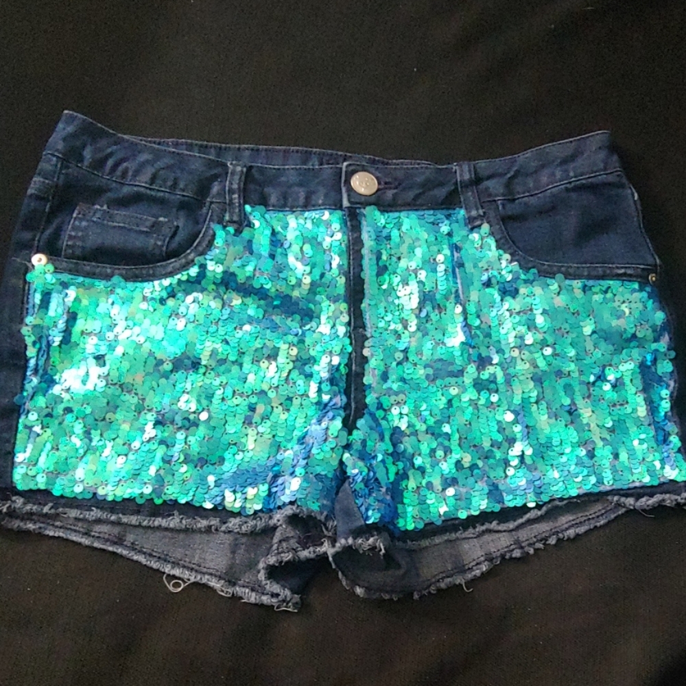 4/$20 Justice Sequin shorts sz 14plus
